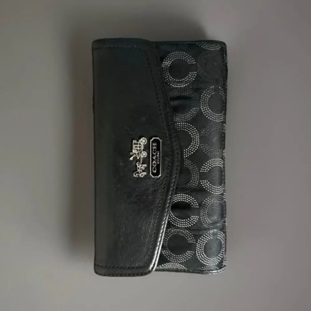 COACH Madison Op Art Wallet